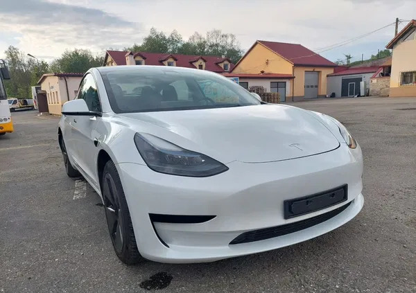 Tesla Model 3 cena 79900 przebieg: 35000, rok produkcji 2022 z Kłodzko małe 436